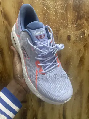 Skechers GO RUN 7.0 Sneakers