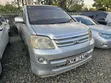 Toyota Noah 2006 Nyeupe - 2