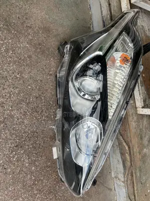 Toyota Sienta Headlight 2015