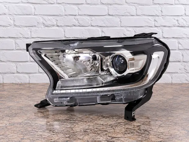 Ford Ranger Casp Head Lamp (2017-2018) - 1