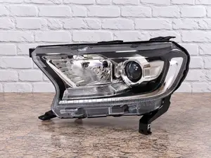 Casp Head Lamp ya Ford Ranger (2017-2018)