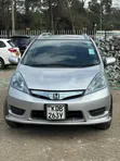 Honda Fit Shuttle 2014 Silver - 1