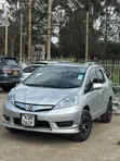Honda Fit Shuttle 2014 Silver - 2