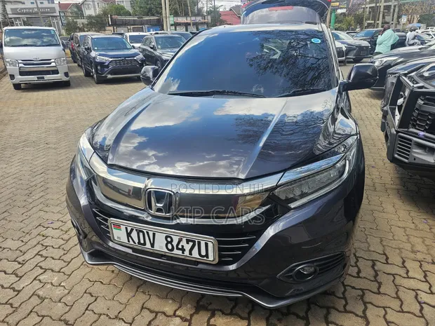 Honda Vezel 1.5 Hybrid 2WD 2018 Gray - 1
