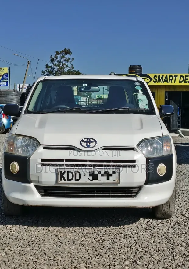 Toyota Probox 2014 White - 1