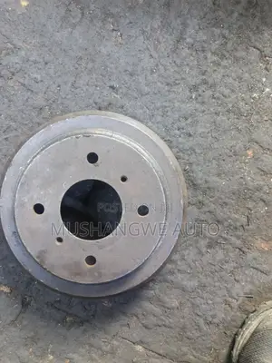 Breki ya Nyuma ya Nissan B15/B14