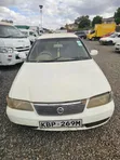 Nissan Sunny B15 Sedan 1.5 2004 Nyeupe - 1