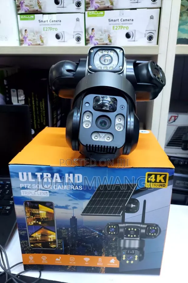 Kamera ya Solar ya Nje ya 4G yenye Lensi Tatu - 1