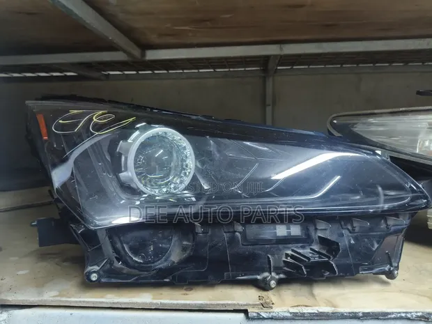 Lexus NX 2014 Headlight - 1