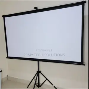 240x240 Tripod Projector Screen