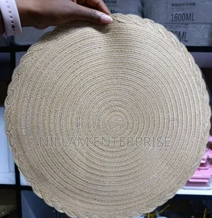 New Woven Table Mats - 6 Piece Set