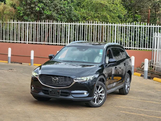 Mazda CX-8 2.2 AWD 7-Seater SUV 2019 Black - 1