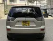 Mitsubishi Outlander 2006 Gold - 5