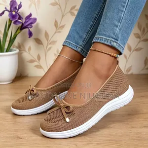 New Balance Viatu vya Wanawake vya Kupumua - Size 41