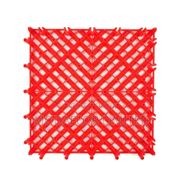 PVC Garage Flooring Mat - Tough & Easy to Maintain - 1