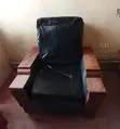 Kiti cha Mbao Nyeusi cha Mkono chenye Kiti cha Ngozi bandia - 3