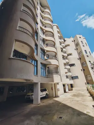 Ghorofa ya Vyumba 3 + DSQ Kupangishwa Riverside - KES 140,000