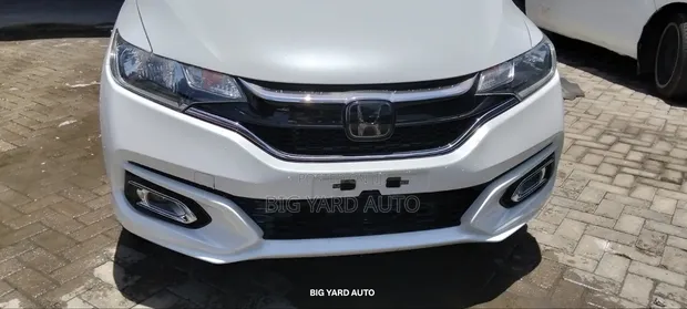 Honda Fit EX-L 2018 Pearl - 1