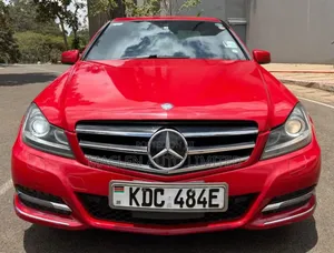 Mercedes-Benz C180 Edition C 2014 Red