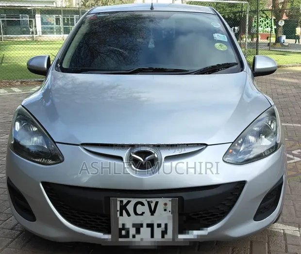 Mazda Demio 2012 Silver - 1