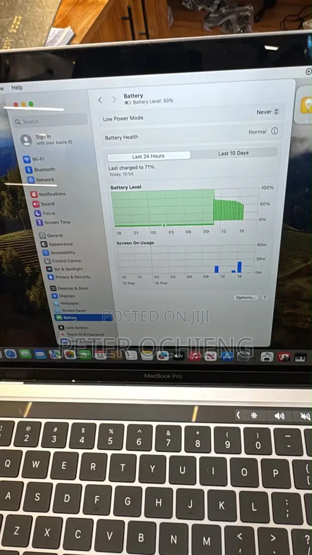 Apple MacBook Pro 13" 32GB RAM 1TB SSD - 1