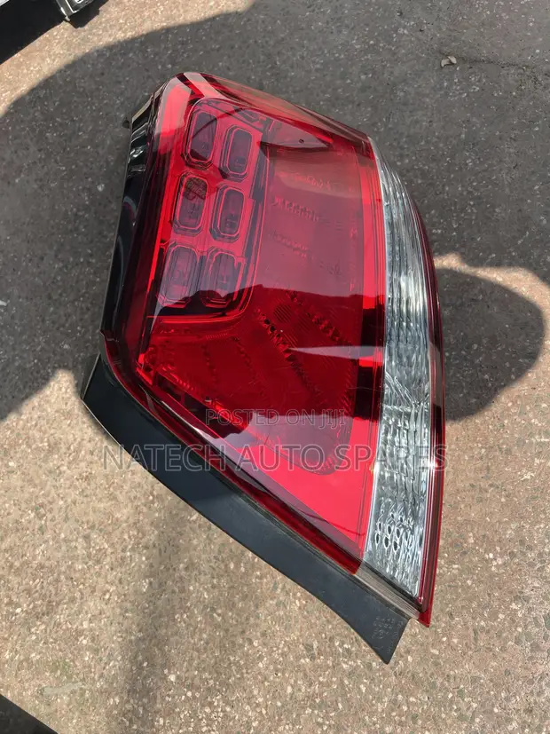 Taa ya Nyuma ya Toyota Allion 2019 - 1