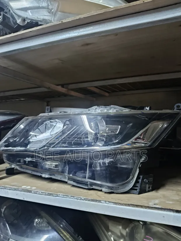 Nissan Serena 2016 Headlight - 1