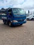 Toyota Toyoace 2015 Bluu - 3