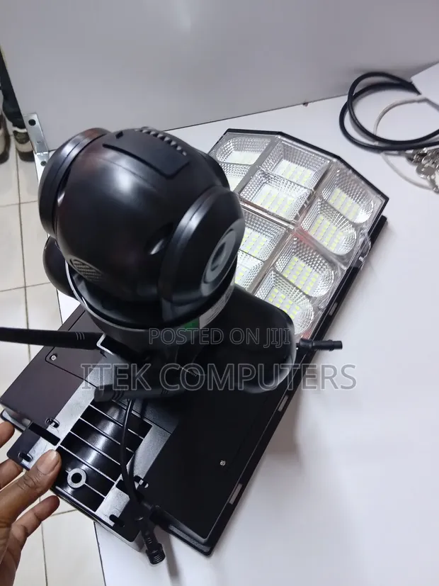 AI Solar CCTV Camera yenye Mwanga wa 180W - 1