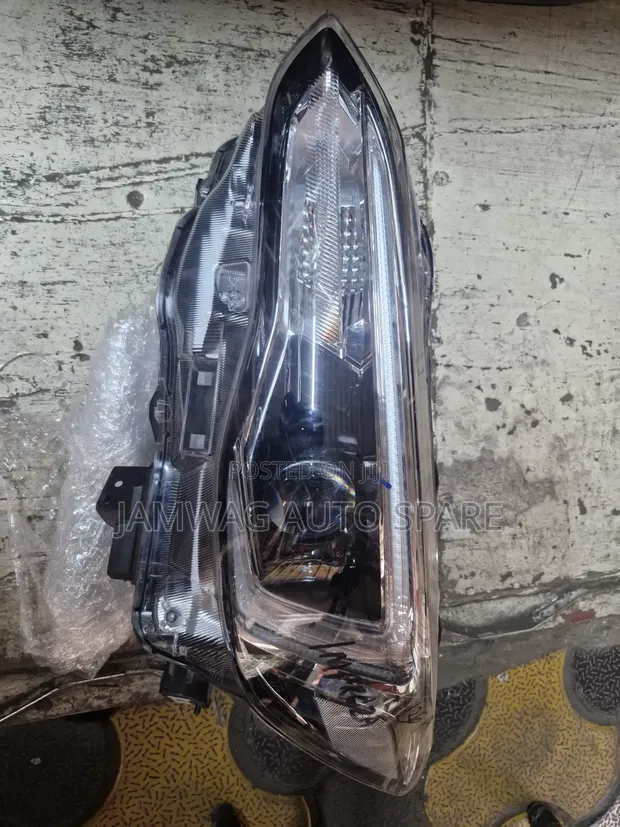 Used Subaru Impreza Headlights - 1