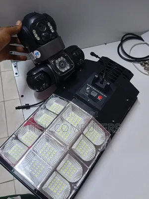 AI Solar 2-in-1 CCTV and 180W Light System