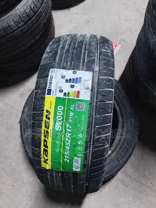 Tyre za Kapsen 215/45ZR17 za Abiria za Performance - 1