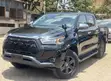Toyota Hilux Revo Double Cab 2.4 Diesel 4WD Nyeusi 2021 - 3
