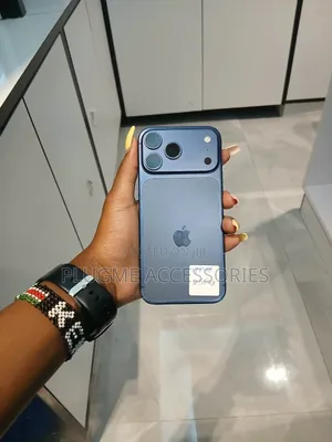 Apple iPhone 17 Pro Max 256GB Bluu (Refurbished)