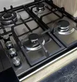 Hisense 60cm Built-in 4-Burner Stainless Steel Gas Hob - 1