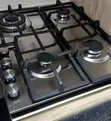 Hisense 60cm Built-in 4-Burner Stainless Steel Gas Hob - 2