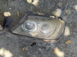 BMW E90 Xenon Headlights Pair (2005-2008 Pre-Facelift)