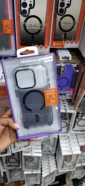 Purple Carbon Fiber MagSafe Case for iPhone 17 Pro