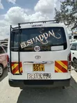 Toyota HiAce 2009 Nyeupe - 2