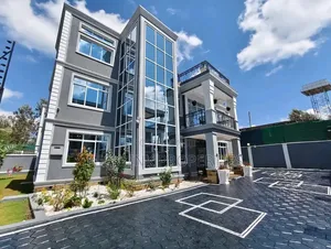 6-Bedroom Luxury Villa for Sale in Ol Keri