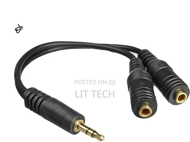 Belkin 3.5mm AUX Audio Cable Splitter, Black - 1