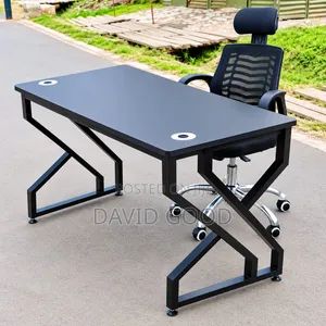 Boss Office Products Dawati la Kusomea na Kiti chenye Droo 3