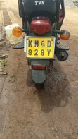 TVS HLX Plus ES 2023 Nyekundu - 1