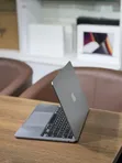 Apple MacBook Air 2024 M3 13-inch 8GB RAM 256GB SSD - 4