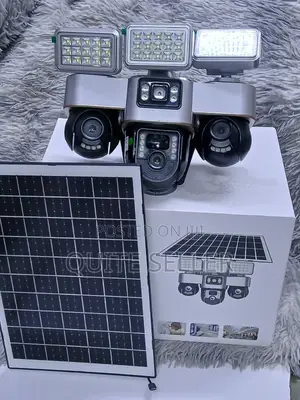Kamera ya Solar ya 4G VTS30A yenye Lenti Tatu za PTZ na Taa 3 za Mtaa