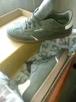 North Star Sneakers Mpya za Ngozi (Size 8) - 1