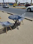 Set ya Meza ya Kula ya Mviringo na Viti vya Kisasa - 1