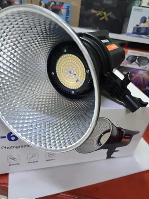 YUANMAN YM600-SS Taa ya Studio ya Professional