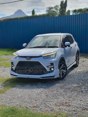Toyota Raize 1.0 AWD 2020 Nyeupe