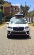 Subaru Forester 2019 Nyeupe - 2